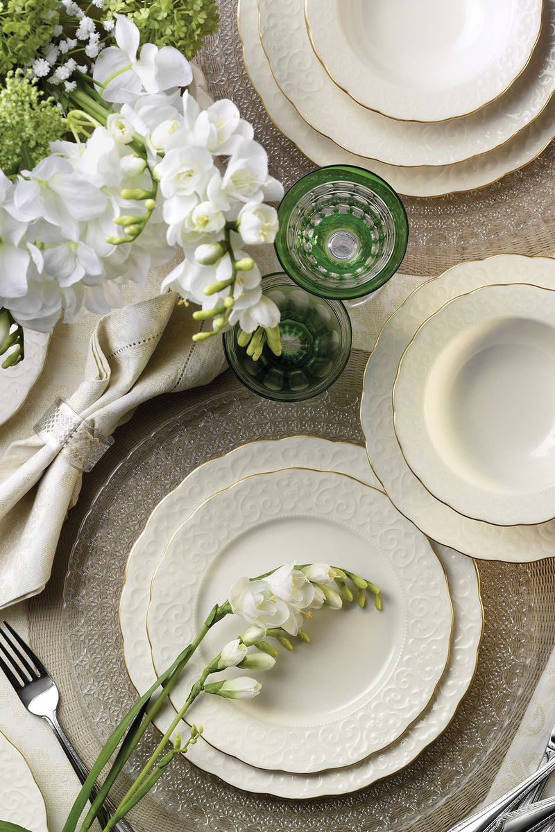 KUTAHYA PORCELAINE BONE IREM GOLD Service liseré doré de table 6 personnes 24 pièces - 24 Parca 6 kisilik fileli yemek takimi gold -  - Tafelservice Gold Rand 24-teilig für 6 Personen